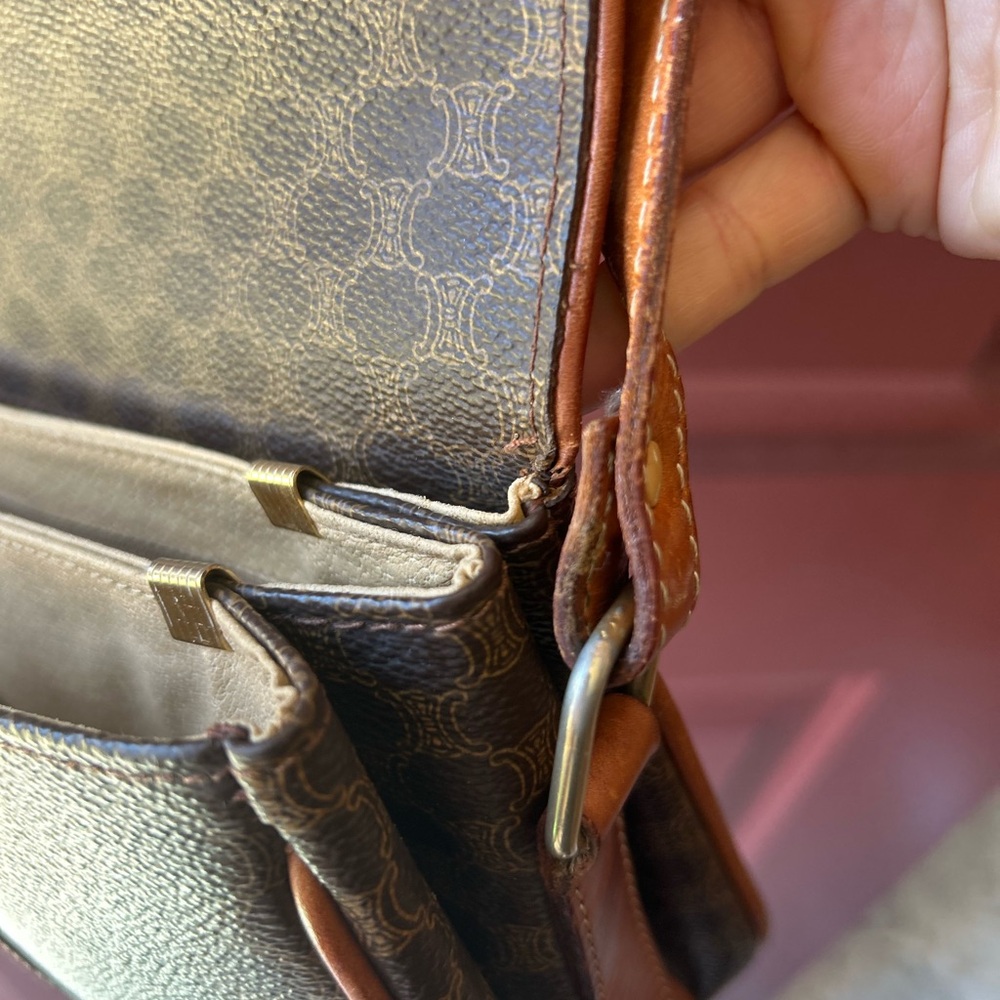 Celine Brown Patterned crossed body - Picture 7 of 16